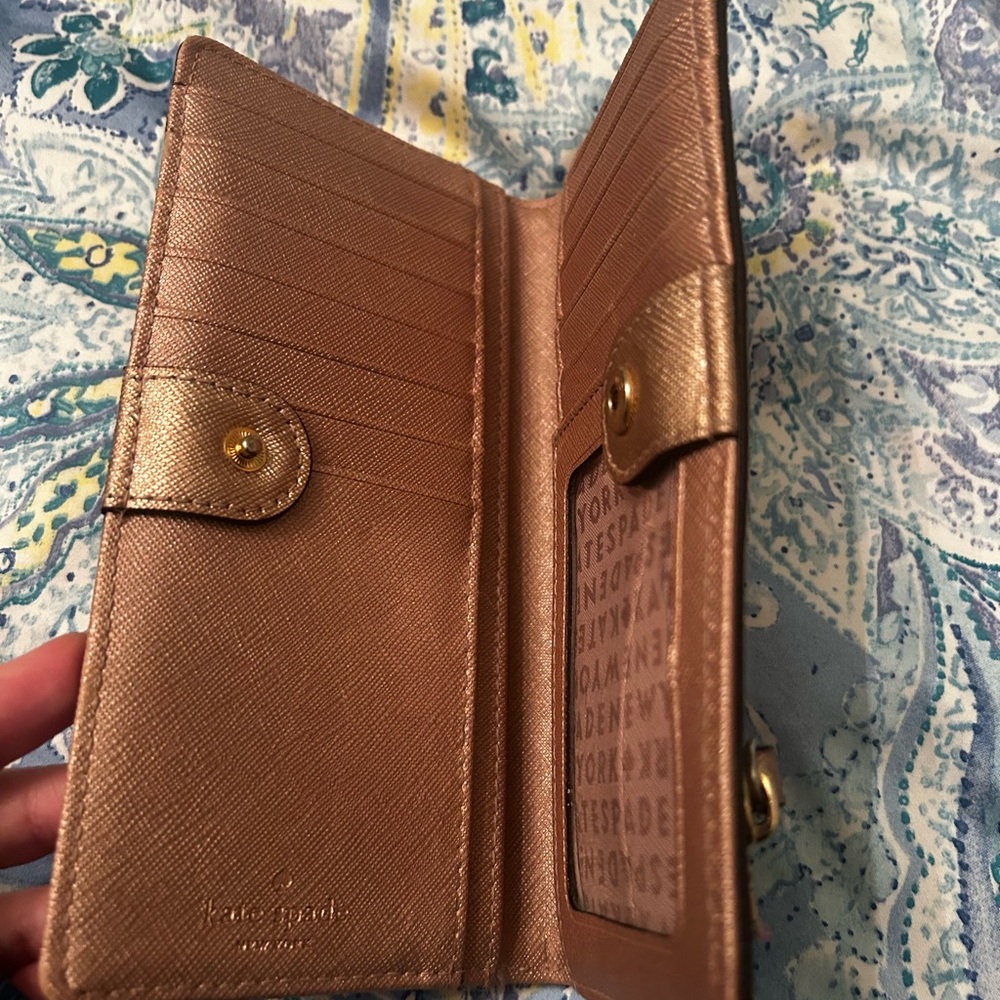 Kate Spade Wallet - Picture 3 of 3